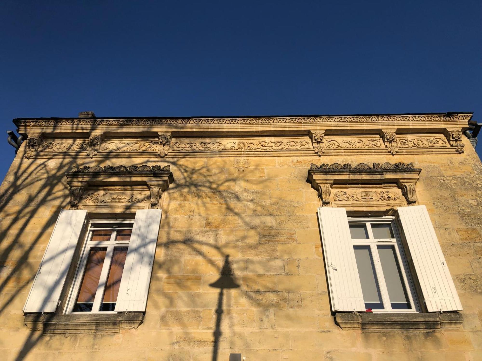 Le Numero 15 Saint-Seurin-sur-l'Isle 외부 사진