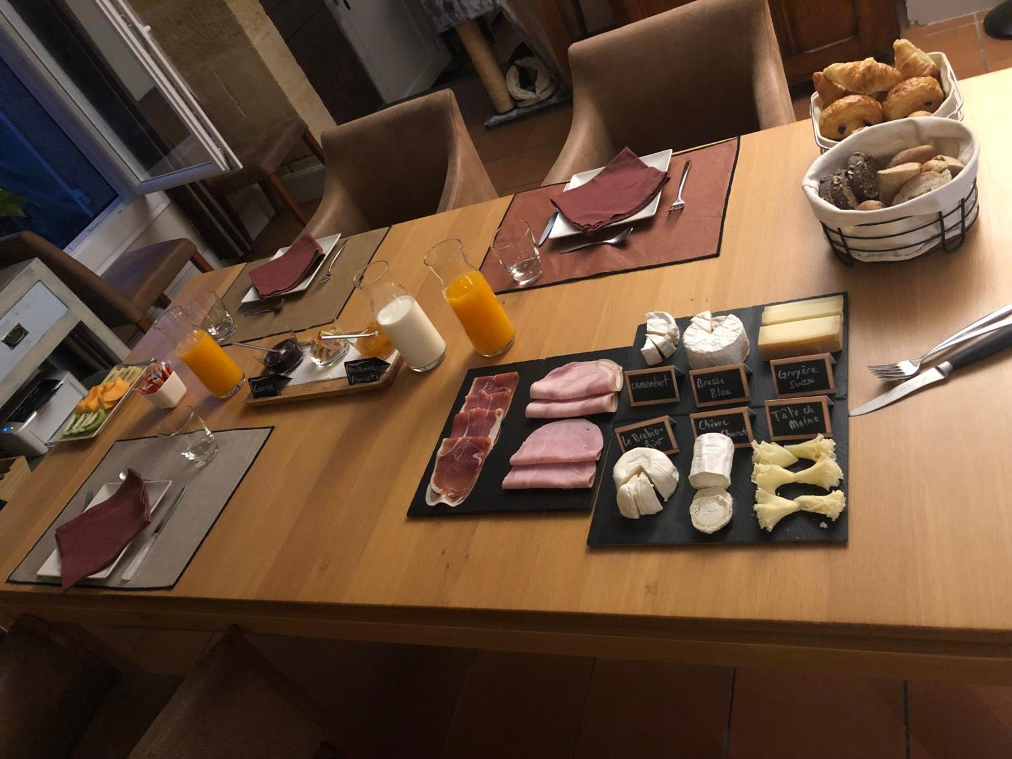 Le Numero 15 Saint-Seurin-sur-l'Isle 외부 사진